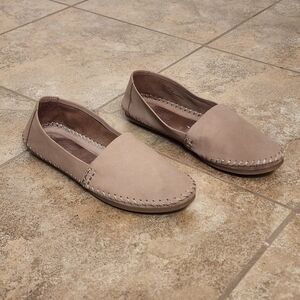 Tan Loafers with Stitch Detailing